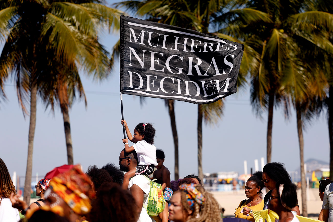 Pesquisadora desenvolve material didático antirracista e antissexista para Ensino Médio 1